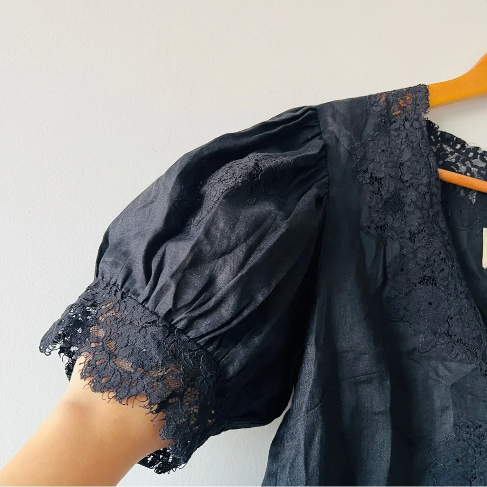 Doen Black Lace-Trim Puff-Sleeve Blouse